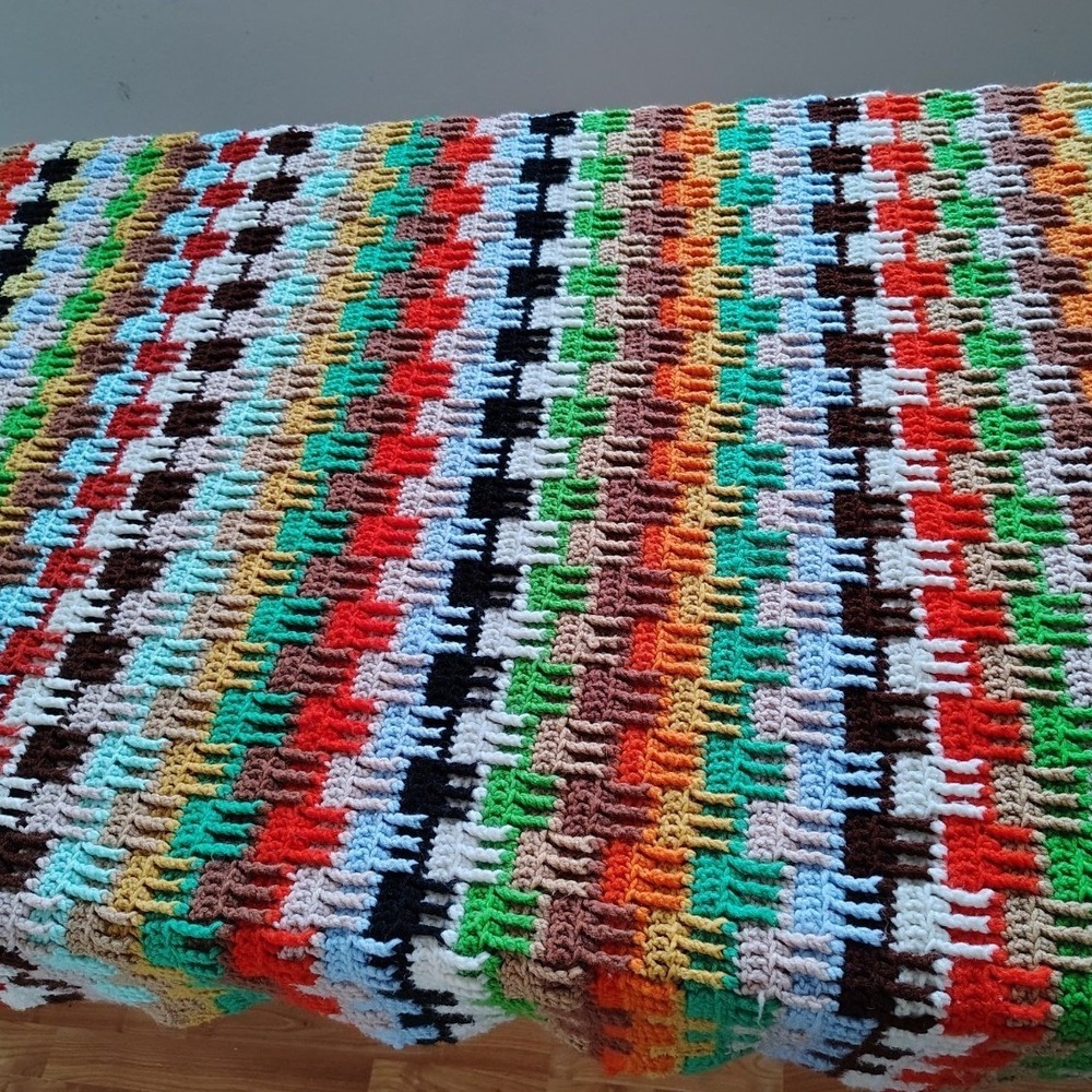 Afghan Blanket Throw Hand Made Crochet Granny Square 44"x73" Rainbow‎ Vintage